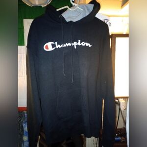 Champion Hoodie size L